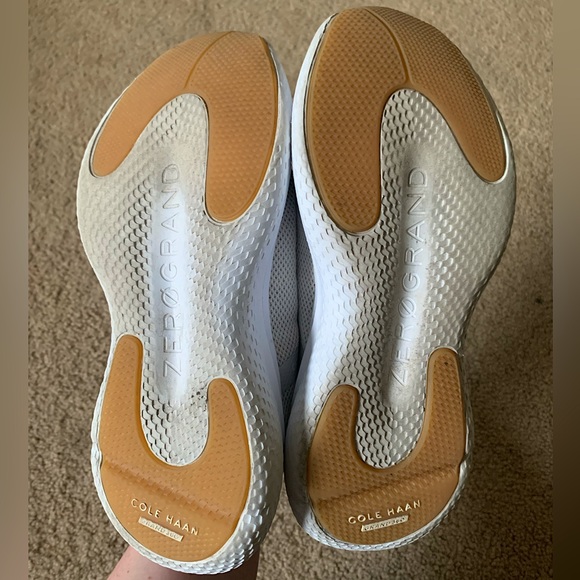 Cole Haan Women's Zerogrand Outpace Runner Ii Running Shoe - White Mesh - 6.5B - Picture 5 of 11